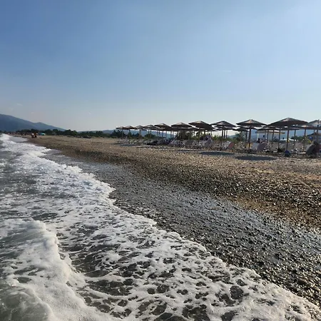 Garden Maisonnette 2-bedrooms Sleeps 6 Adults 200m From Sandy * Asprovalta