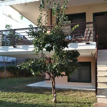 Lägenhet Garden Maisonnette 2-bedrooms Sleeps 6 Adults 200m From Sandy