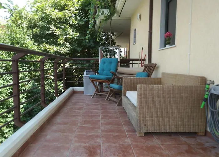 Garden Maisonnette 2-bedrooms Sleeps 6 Adults 200m From Sandy Appartement *